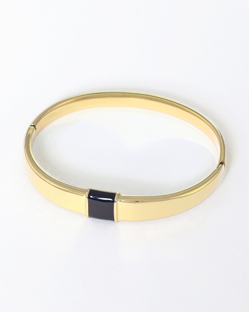 olyra-black-bracelet