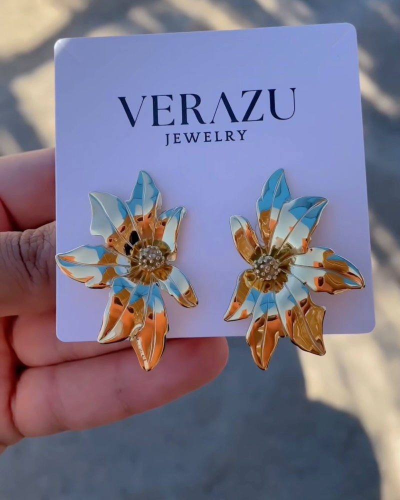 earrings-zinnia